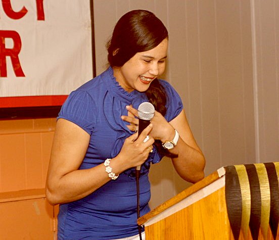 Aquinas Literacy Center graduate Virginia Mercado expresses her gratitude after receiving the Sister Claudia Hinds Scholarship.